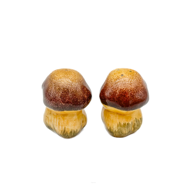 MUSHROOMS 3D Salt and Pepper Shakers 8 cm