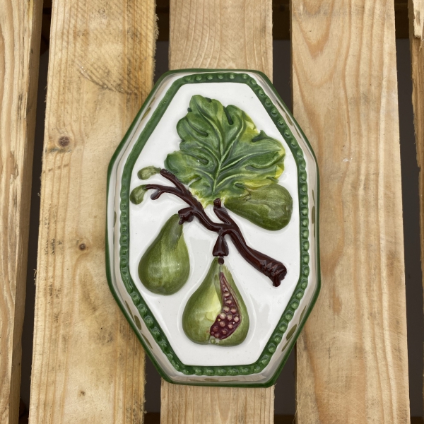 WALL DECORATION Fig 17 cm